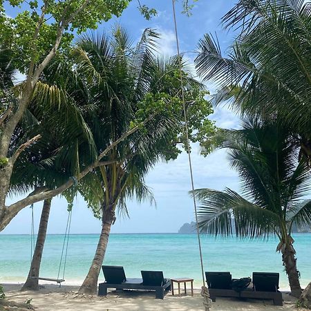 U Rip Resort Phi Phi Hotel Exterior foto