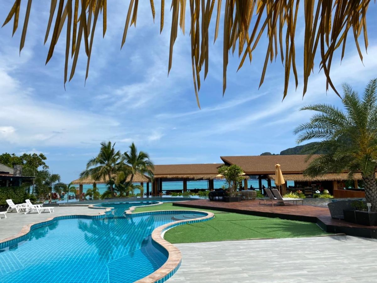 U Rip Resort Phi Phi Hotel Exterior foto